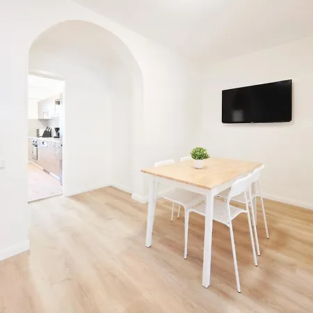 Tolstov Apartments - 3 Schlafzimmer - Kueche - Essbereich - 25 Min Messe Dus Duisburg